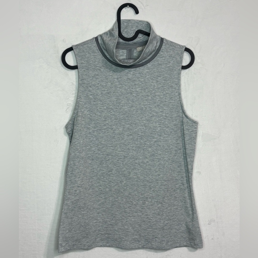 Athleta Heather Gray Turtleneck Top